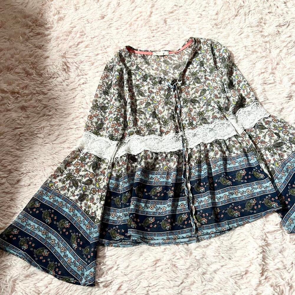 Boho Floral Lace Bell Sleeve Earthy Hippie Peasant Prairie Cottage Core Blouse
